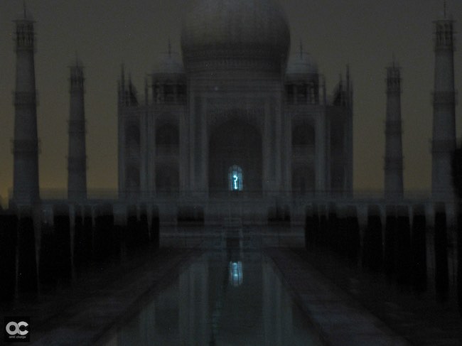 Taj Mahal in full moon